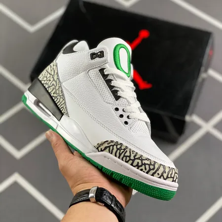 ナイキ スニーカー