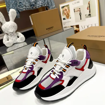 バーバリー ス スニーカー