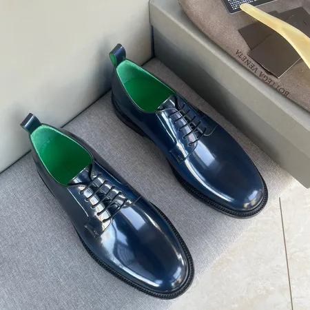 ボッテガ ヴェネタ ビジネスシューズ