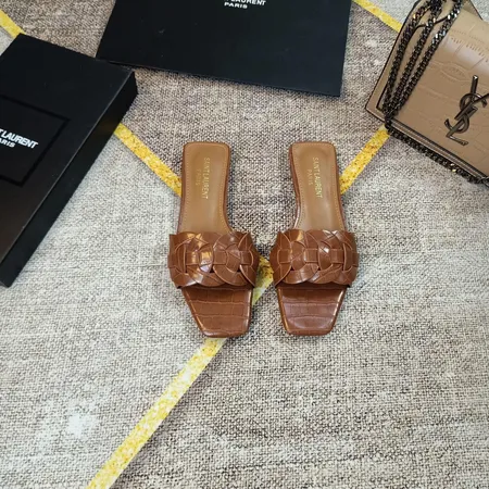 イブサンローラン スリッパ