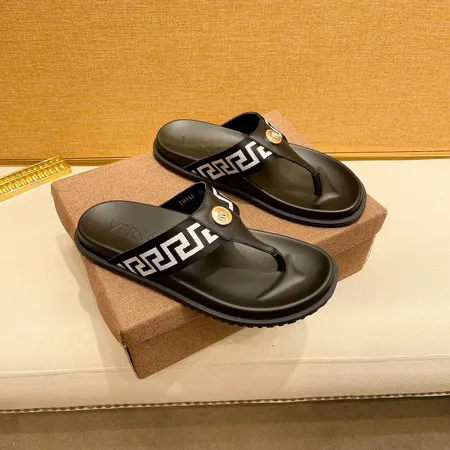 ヴェルサーチ スリッパ