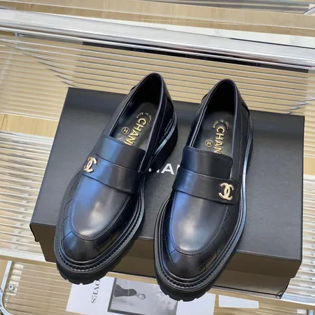 シャネル ビジネスシューズ