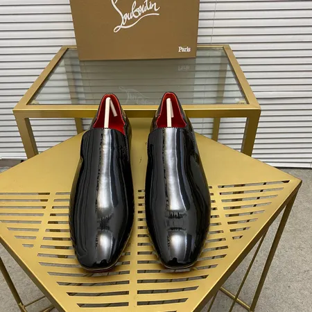 クリスチャン・ルブタン カジュアルシューズ