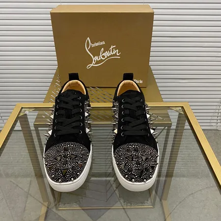 クリスチャン・ルブタン カジュアルシューズ