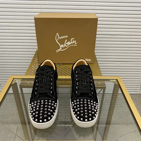 クリスチャン・ルブタン カジュアルシューズ