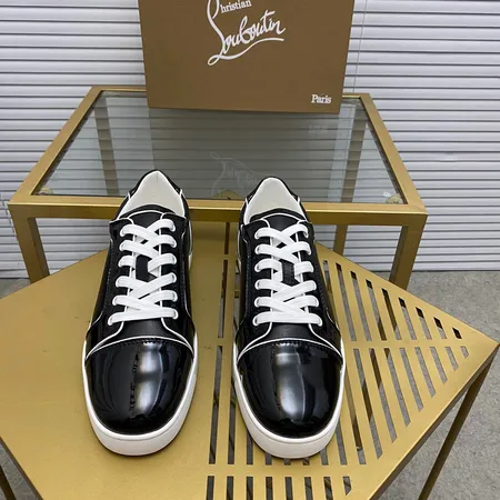 クリスチャン・ルブタン カジュアルシューズ