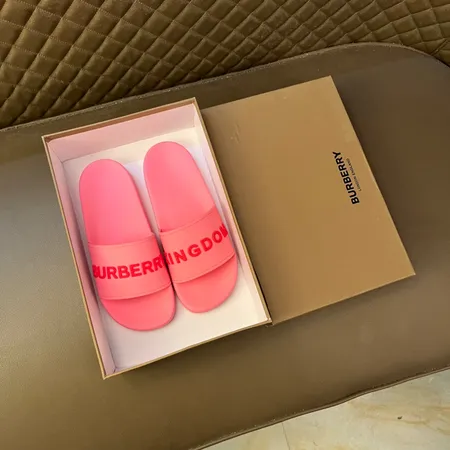 バーバリー ス スリッパ