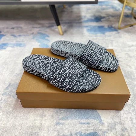 バーバリー ス スリッパ