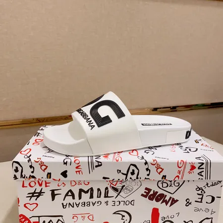 ドルチェ＆ガッバーナ スリッパ