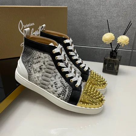 クリスチャン・ルブタン カジュアルシューズ