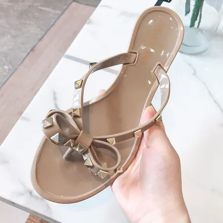 ヴァレンティノ スリッパ