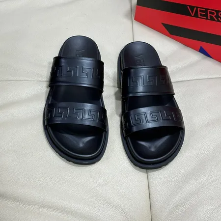 ヴェルサーチ スリッパ