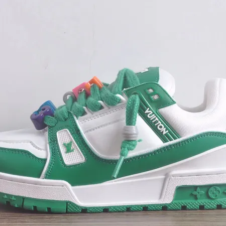 ルイヴィトン スニーカー