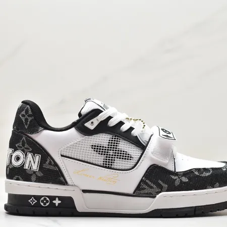 ルイヴィトン スニーカー