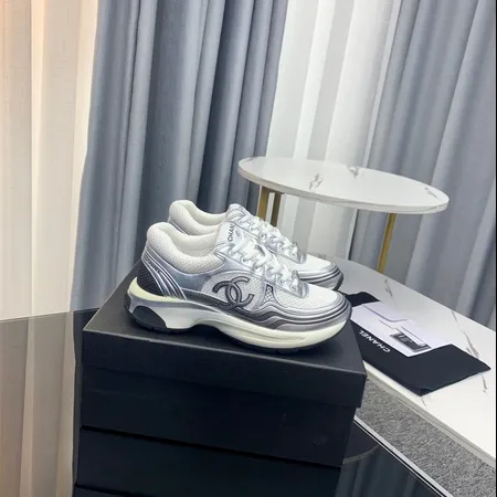 シャネル スニーカー