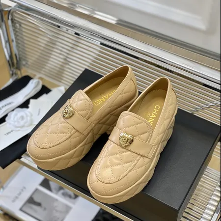 シャネル ビジネスシューズ