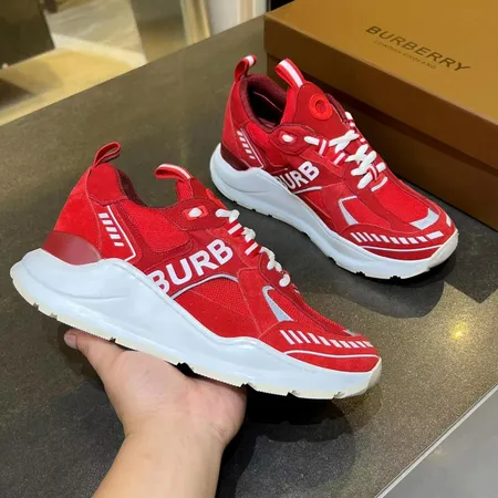 バーバリー ス スニーカー