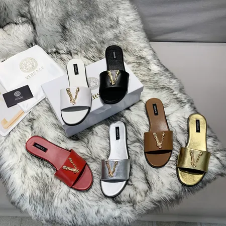 ヴェルサーチ サンダル