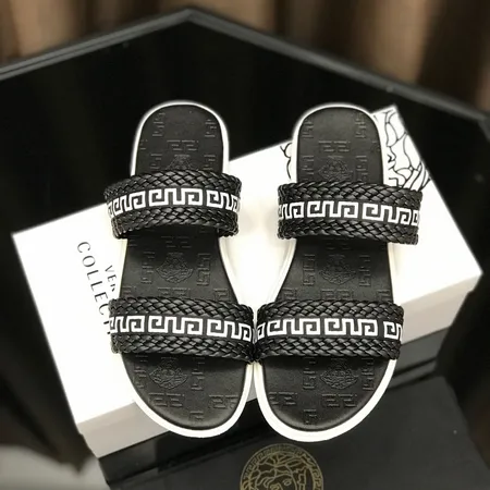 ヴェルサーチ スリッパ