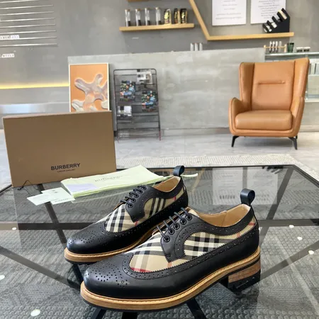 バーバリー ス ビジネスシューズ