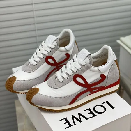 ロエベ カジュアルシューズ