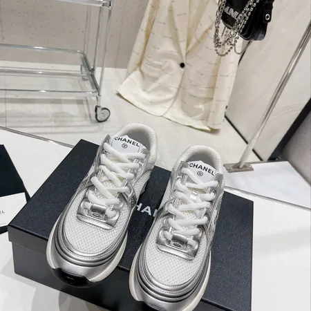 シャネル カジュアルシューズ