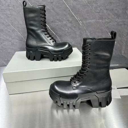 バレンシアガ ビジネスシューズ