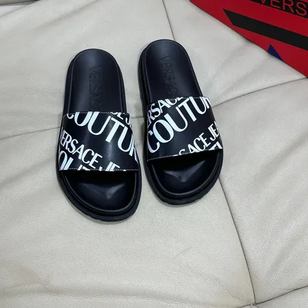 ヴェルサーチ スリッパ