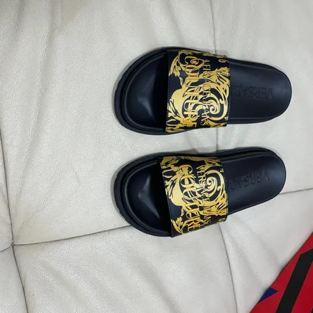 ヴェルサーチ スリッパ