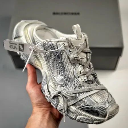 バレンシアガ スリッパ