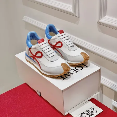 ロエベ カジュアルシューズ