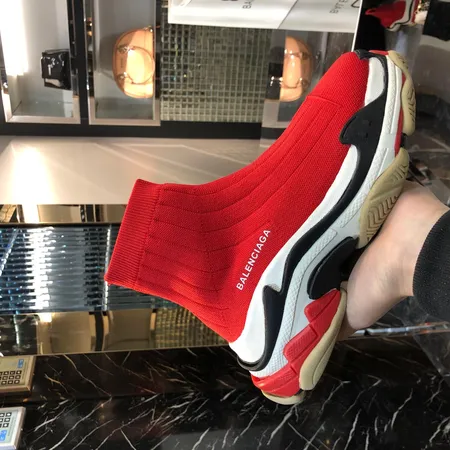 バレンシアガ カジュアルシューズ