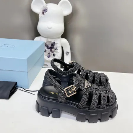 プラダ サンダル