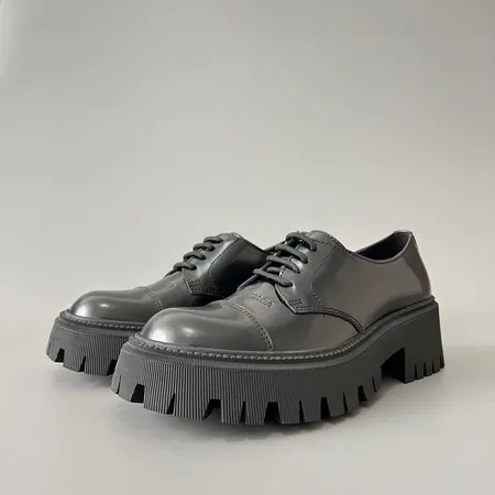 バレンシアガ ビジネスシューズ