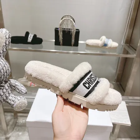 ディオール スリッパ