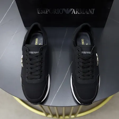 アルマーニ スニーカー