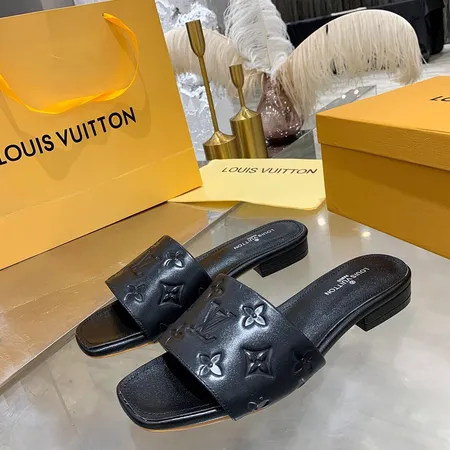 ルイヴィトン スリッパ