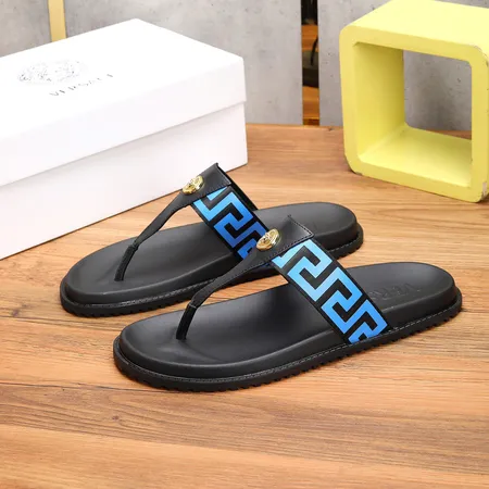 ヴェルサーチ スリッパ