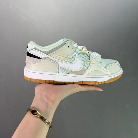 ナイキ カジュアルシューズ