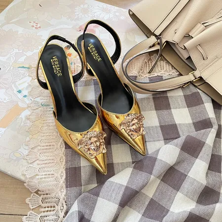 ヴェルサーチ サンダル