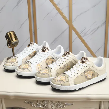 ヴェルサーチ カジュアルシューズ