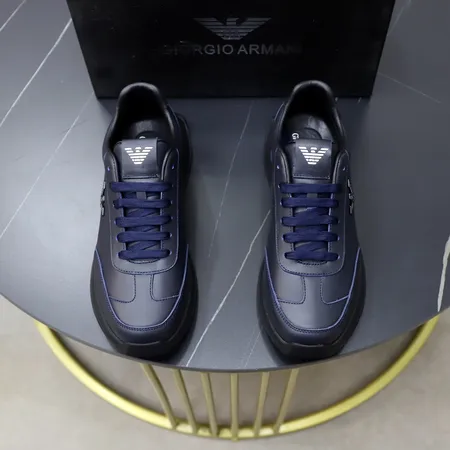 アルマーニ スニーカー