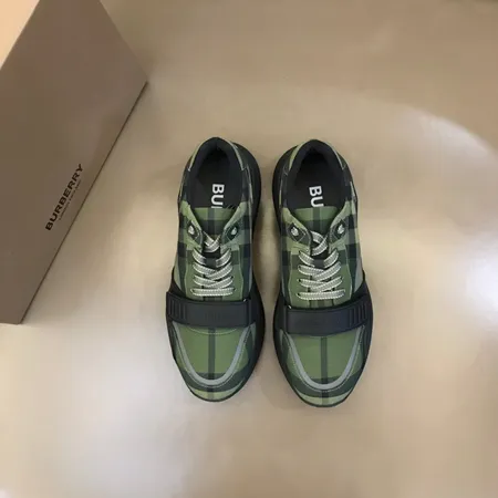 バーバリー ス スニーカー