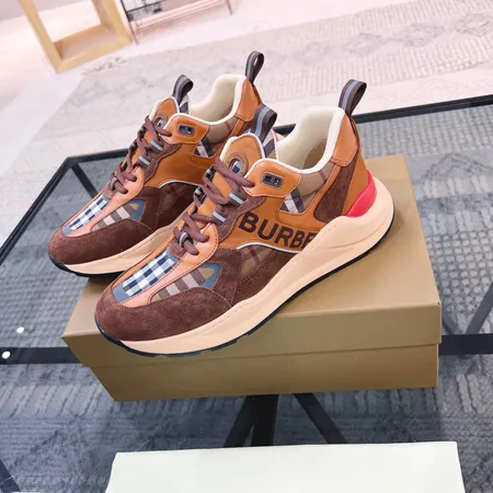 バーバリー ス スニーカー