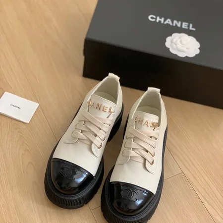 シャネル ビジネスシューズ