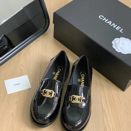 シャネル ビジネスシューズ