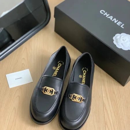 シャネル ビジネスシューズ
