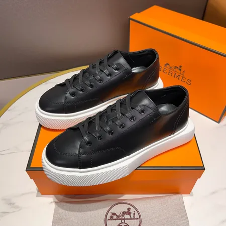 エルメス カジュアルシューズ