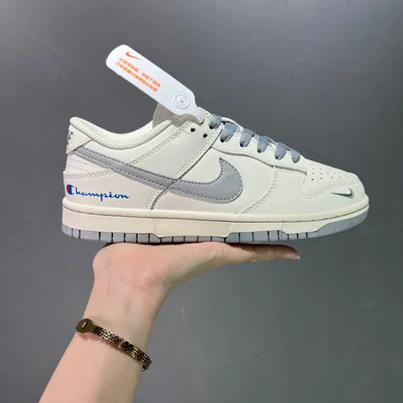 ナイキ カジュアルシューズ