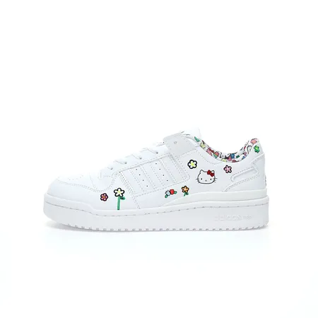 アディダス カジュアルシューズ